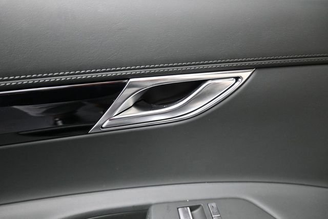 2026 GENESIS GV80 Standard - Photo 13