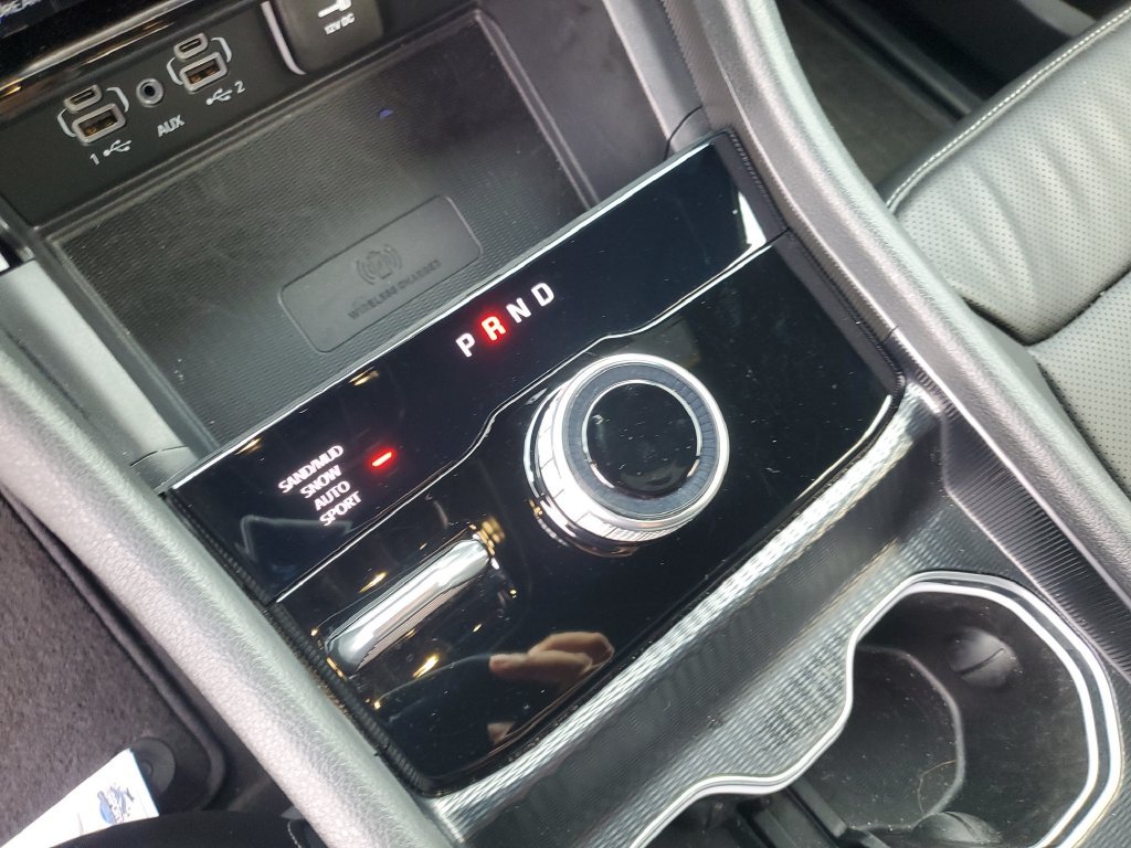 Used 2025 Gray Jeep Limited image 21