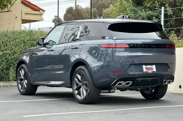 New 2026 Varesine Blue Land Rover Autobiography image 3