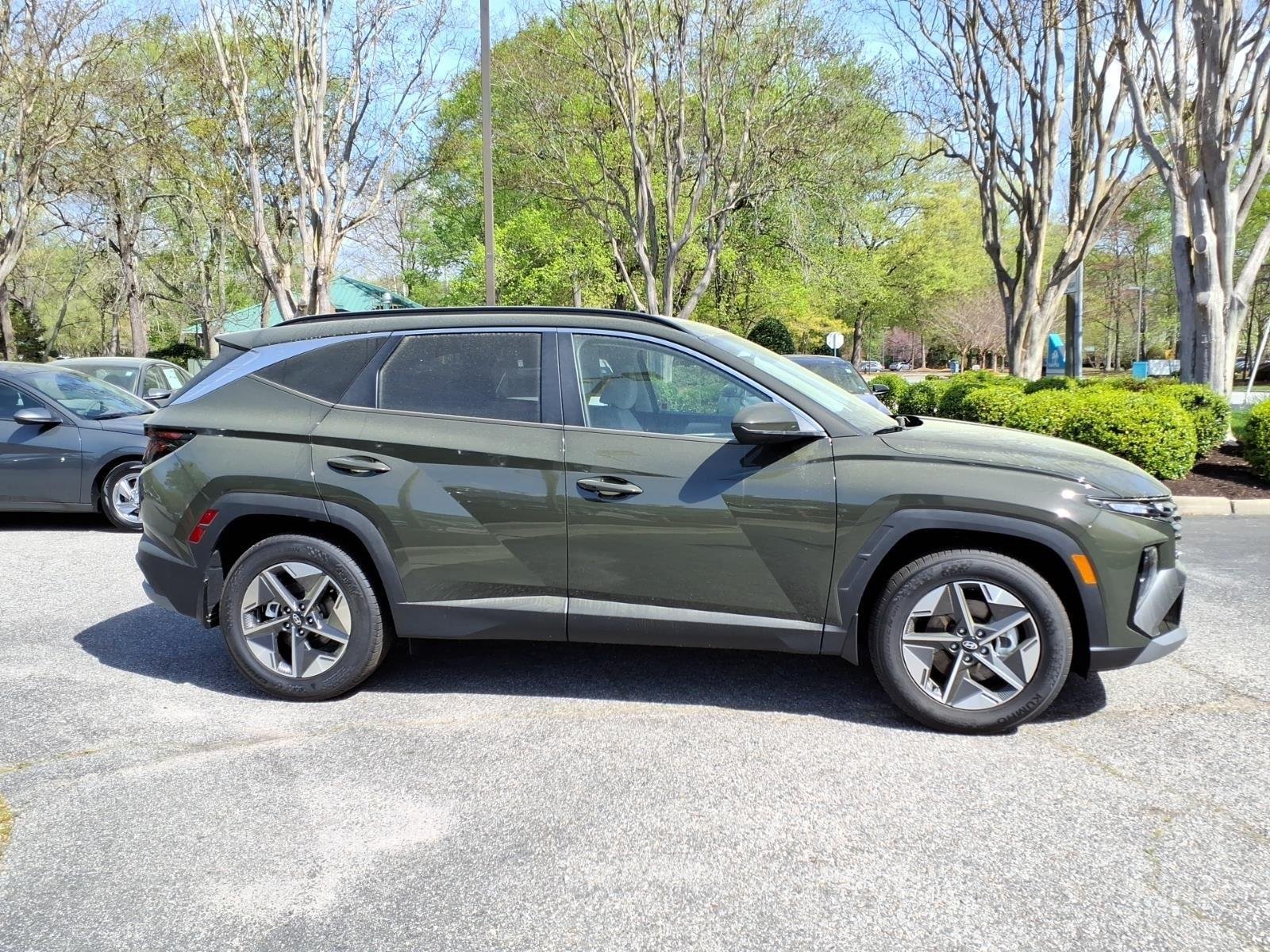 New 2026 Rockwood Green Hyundai SEL image 4