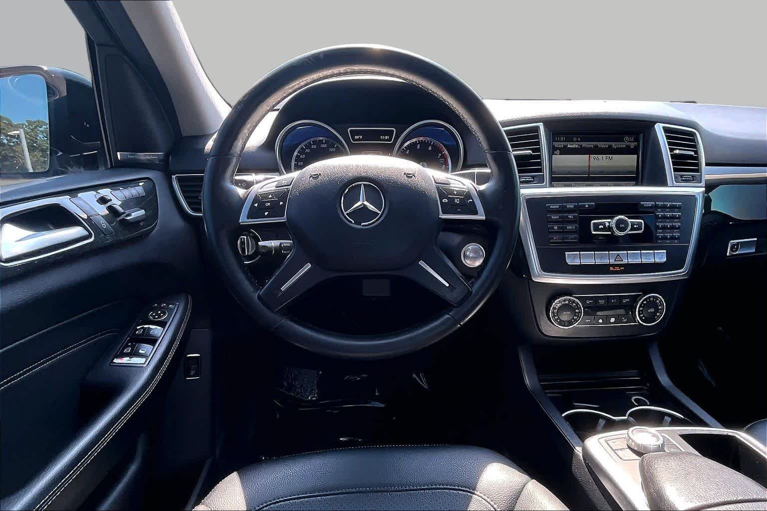 Pre-Owned 2015 Mercedes-Benz ML 350