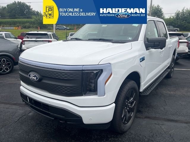 2025 Ford F-150 Lightning Flash - Photo 20