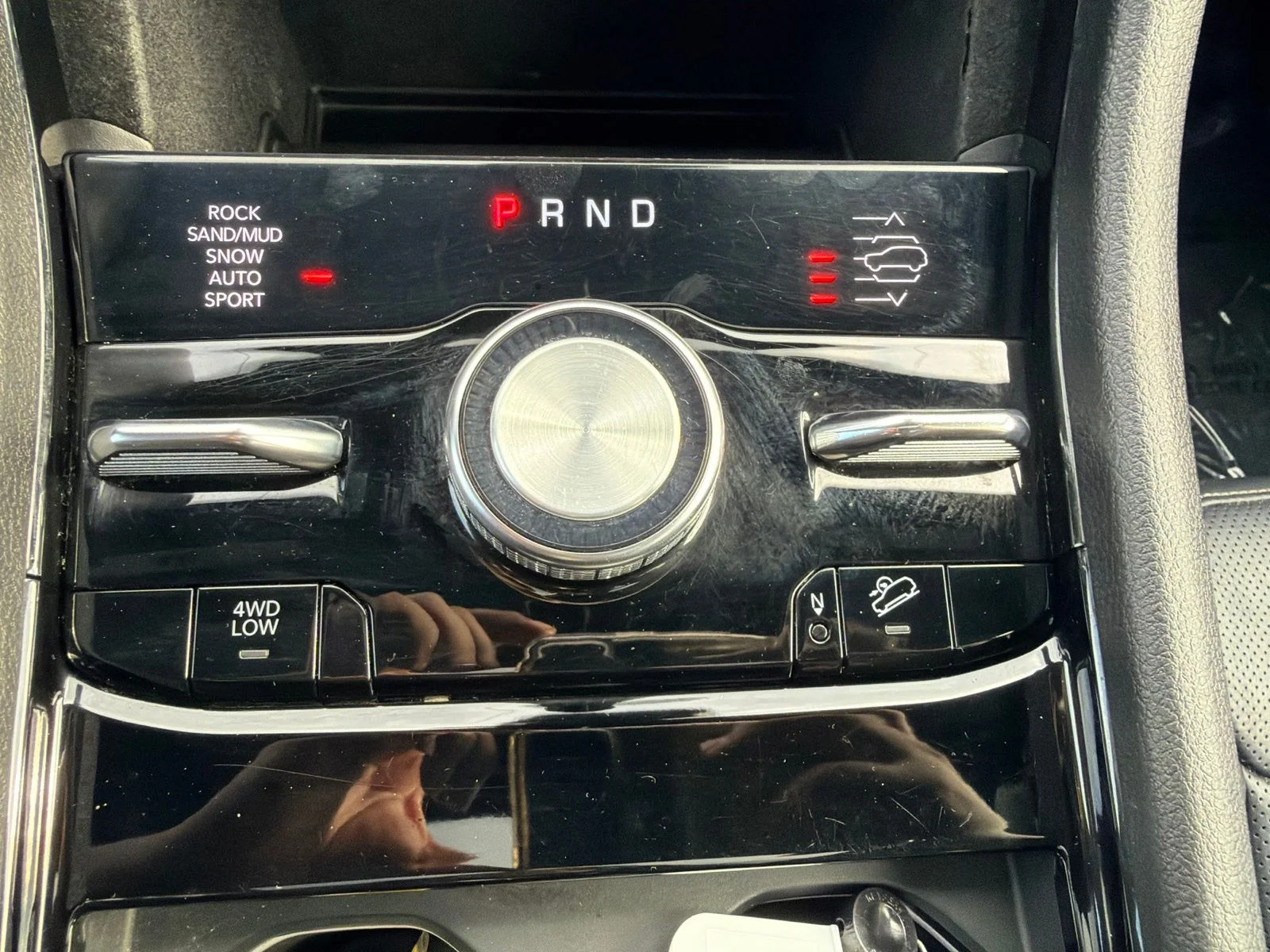 Used 2022 Metallic Jeep Overland image 19