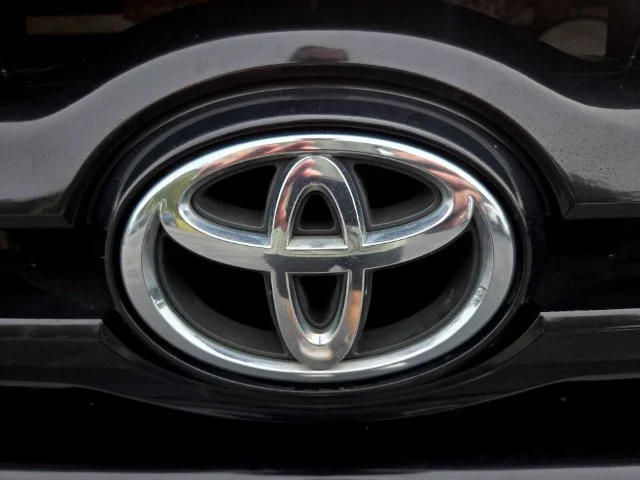 Used 2007 Blue Toyota  image 22