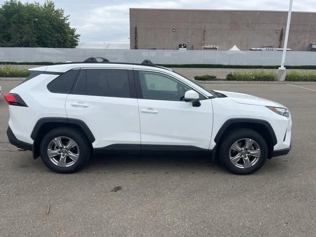 Certified Used 2024 Ice Toyota XLE image 4