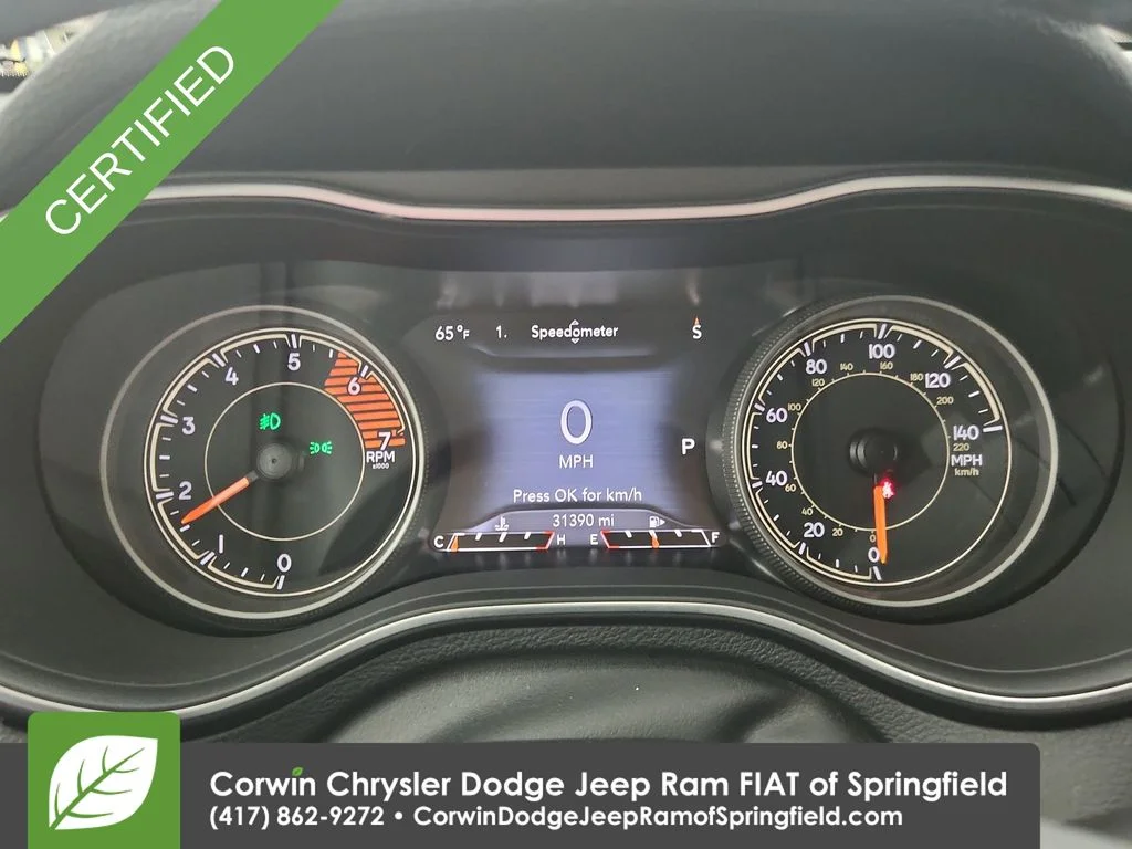 Certified Used 2022 Gray Jeep Latitude Lux image 23