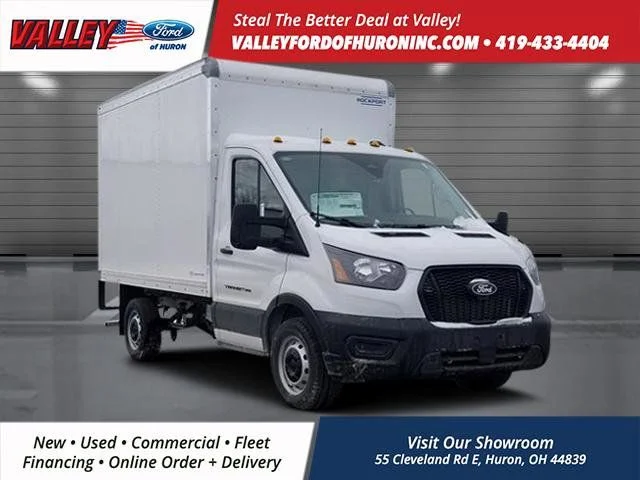 New 2026 Oxford White Ford Cutaway image 29
