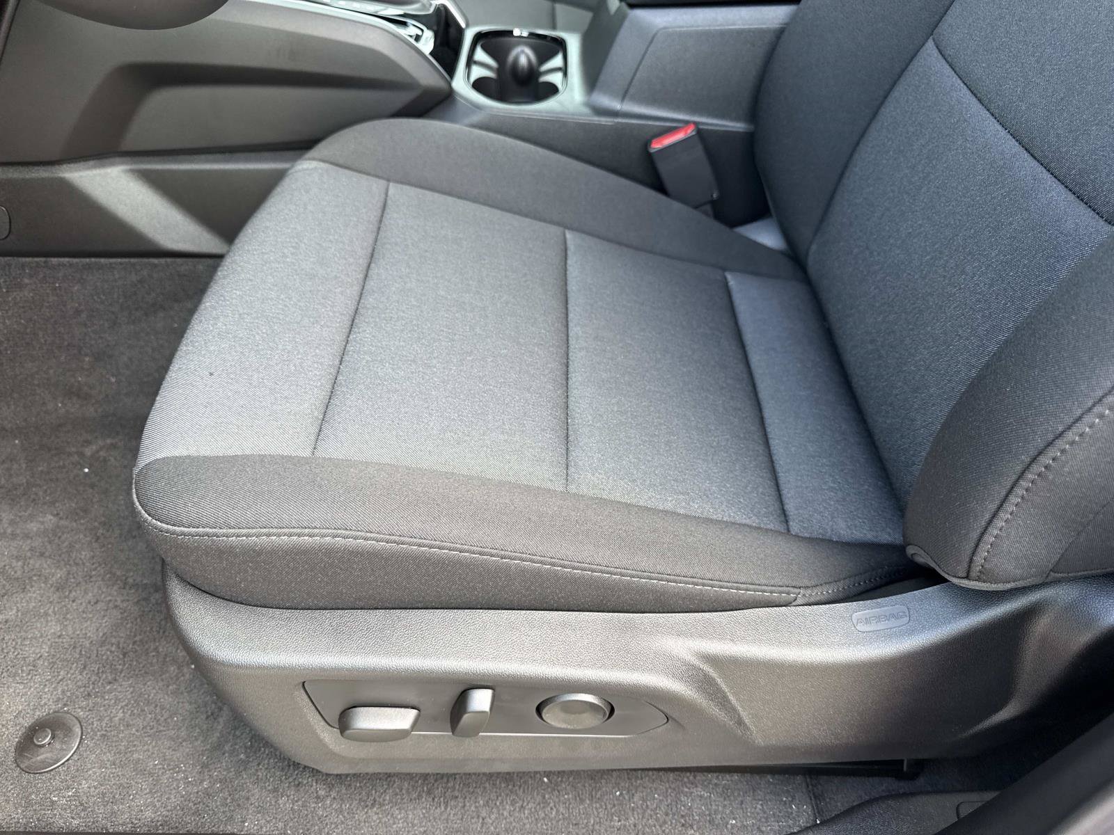 2026 Chevrolet Colorado Work Truck - Photo 19