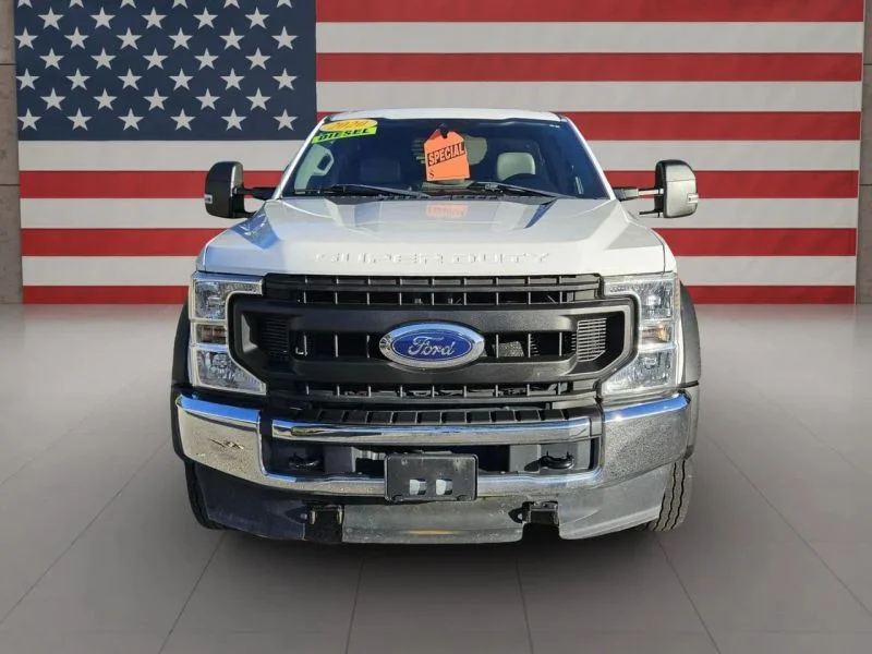 Used 2020 White Ford XL Cab & Chassis 2D image 3
