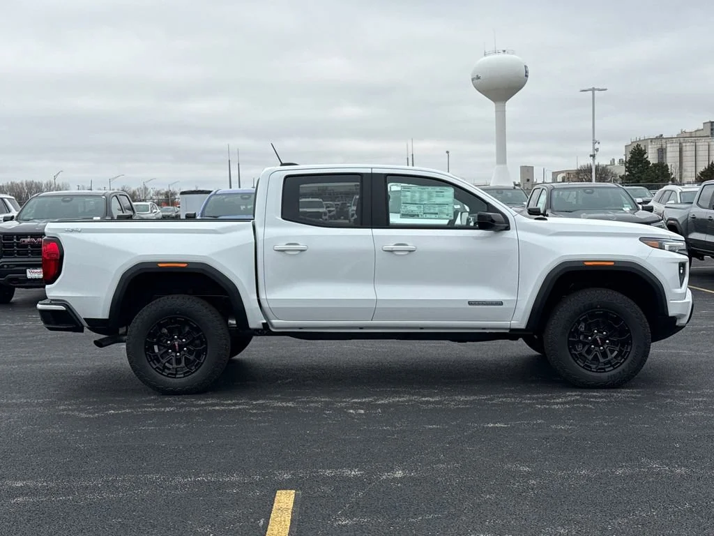 2026 GMC Canyon Elevation - Photo 10