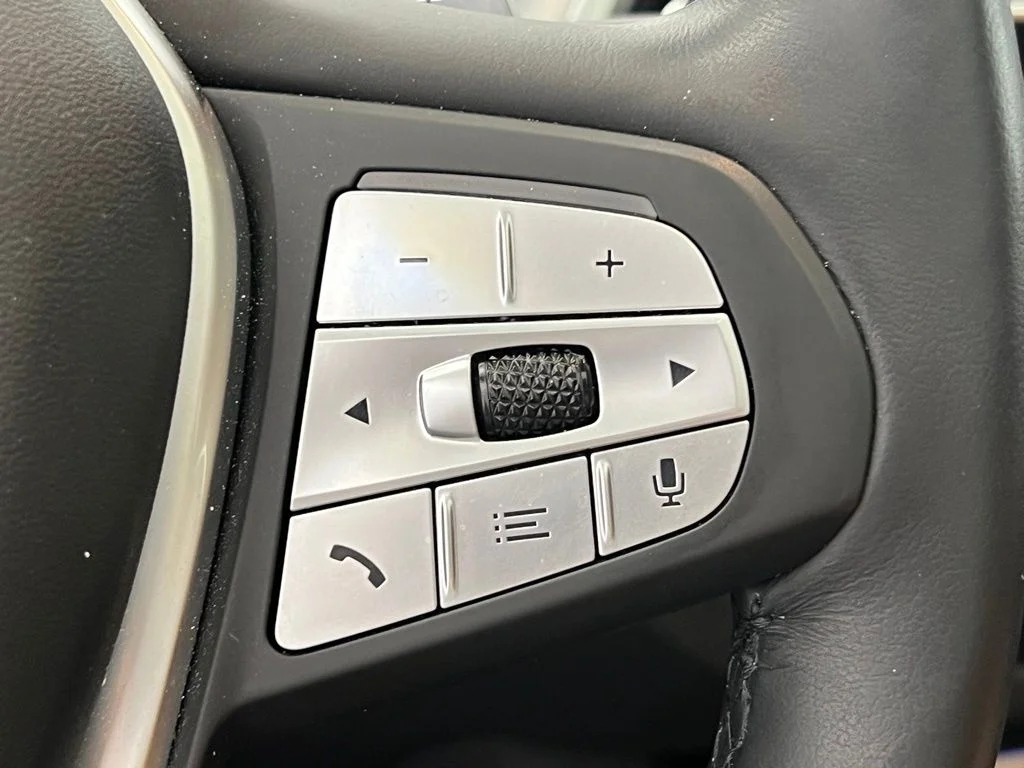 Certified Used 2024 Skyscraper Grey Metallic BMW sDrive30i image 18