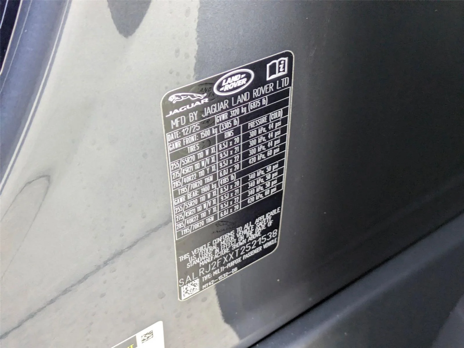 Certified Used 2026 Varesine Blue Metallic Land Rover S image 39