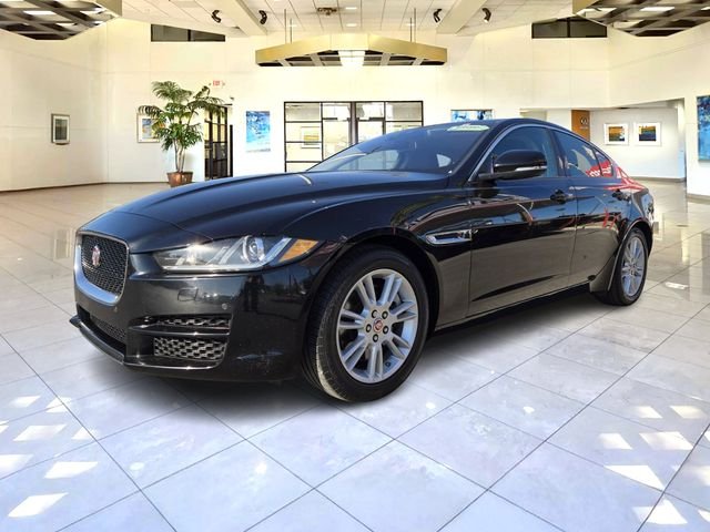 2017 Jaguar XE