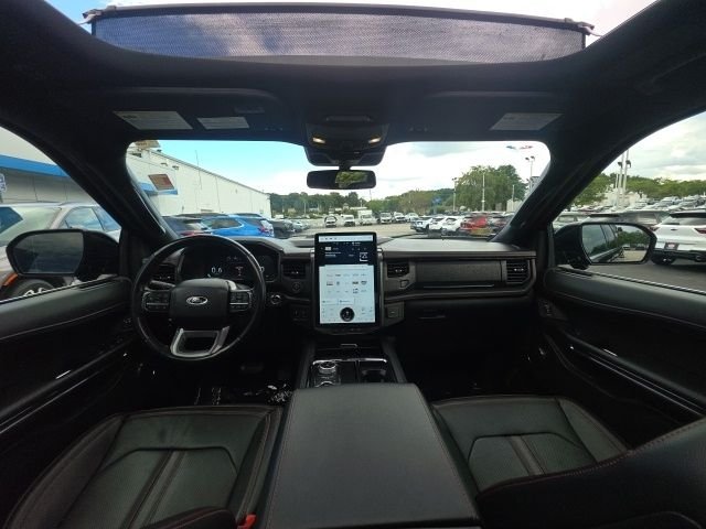 Used 2023 Black Ford Limited image 14