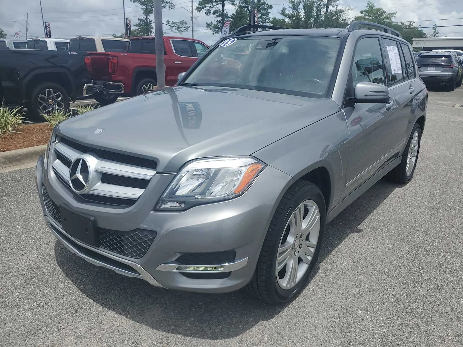 Used 2015  Mercedes-Benz GLK 350 image 1
