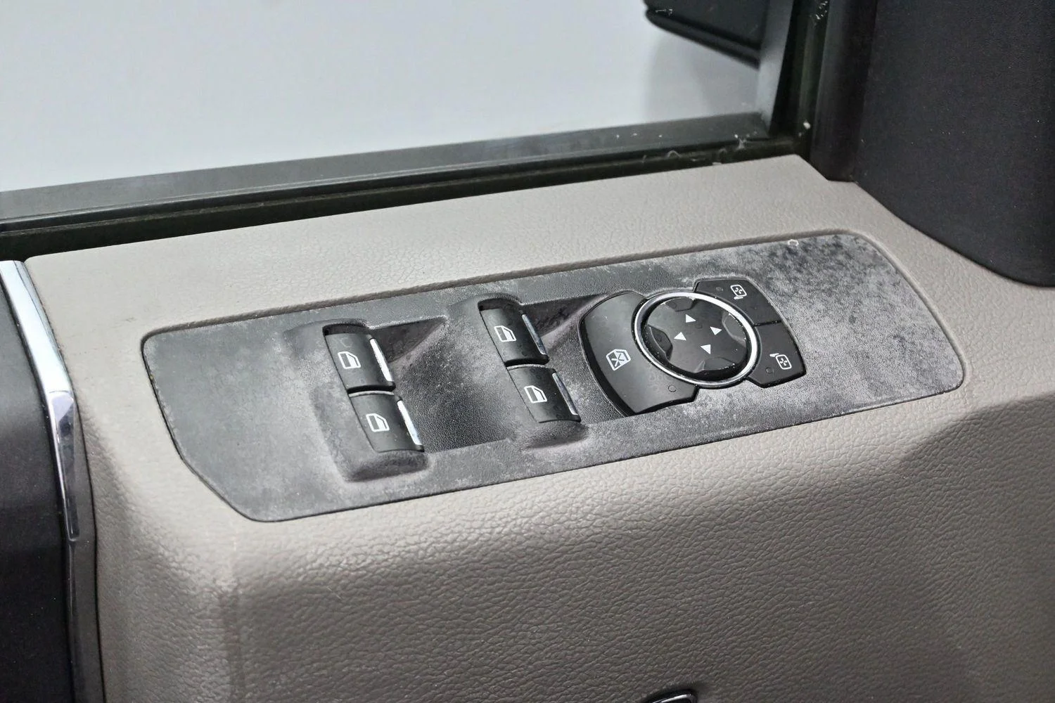Used 2022 Carbonized Gray Ford XLT image 10