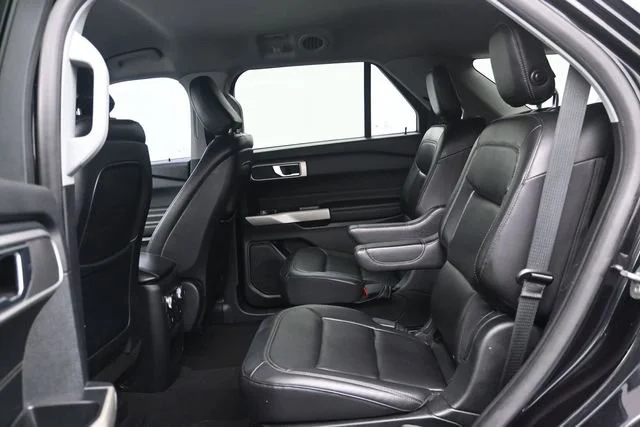 Used 2020 Agate Black Metal Ford XLT image 22