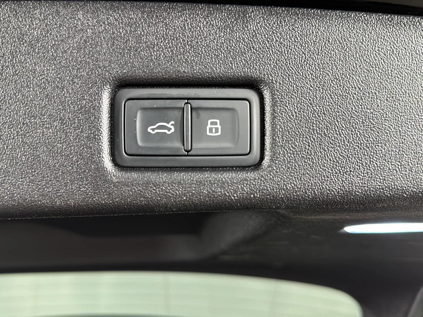 Used 2025 Mythos Black Metallic Audi Premium Plus image 11