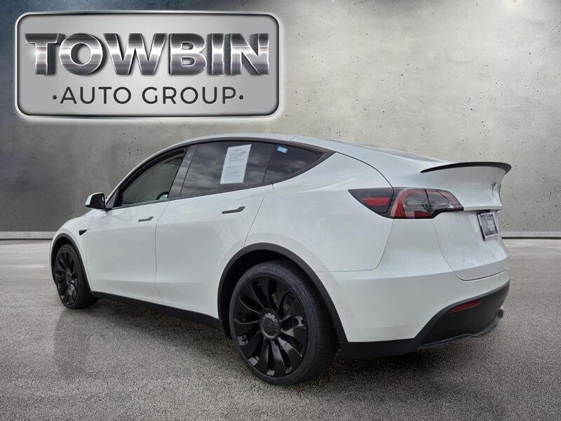Used 2021 Pearl White Multi-Coat TESLA LONG RANGE AWD image 7