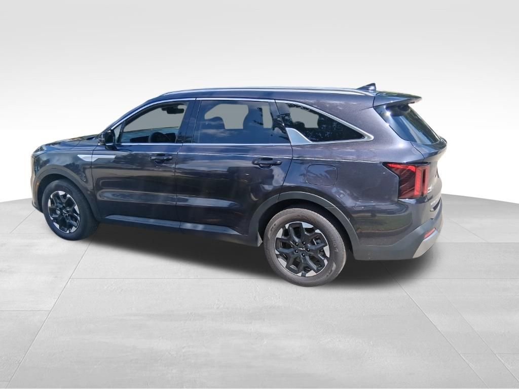 Certified Used 2025 Gray Kia S image 2