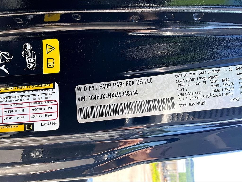 Used 2020 Black Clearcoat Jeep Unlimited Sahara image 27