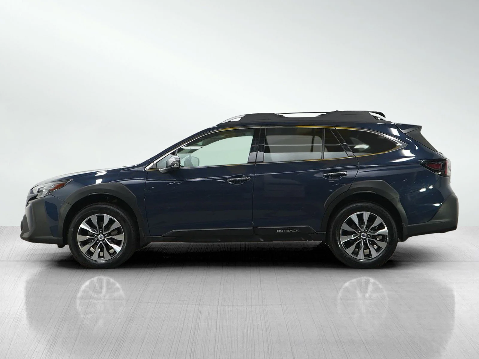 Used 2024 Subaru Outback Touring with VIN 4S4BTGPD1R3102271 for sale in Burnsville, Minnesota
