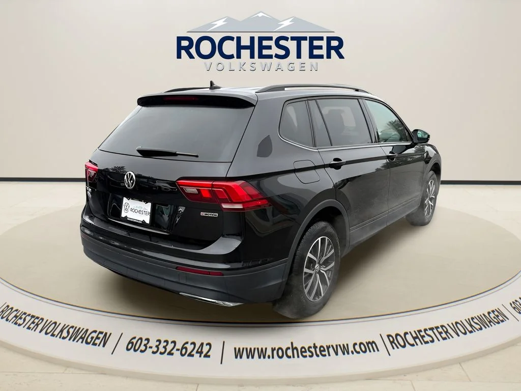 Used 2021 Black Volkswagen 2.0T S image 6