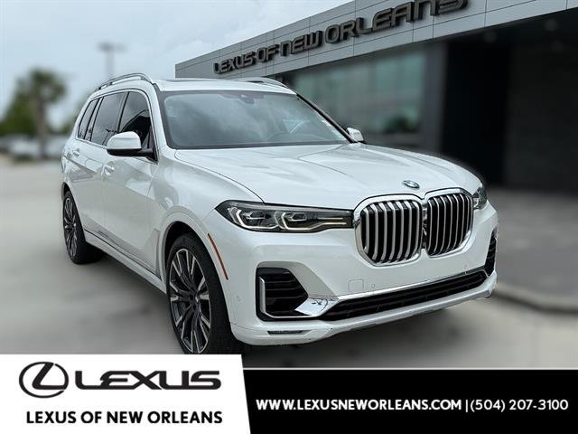 2020 BMW X7 xDrive40i's photo