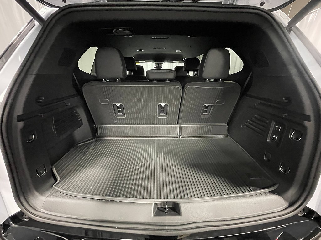 2026 Buick Enclave Sport Touring - Photo 18