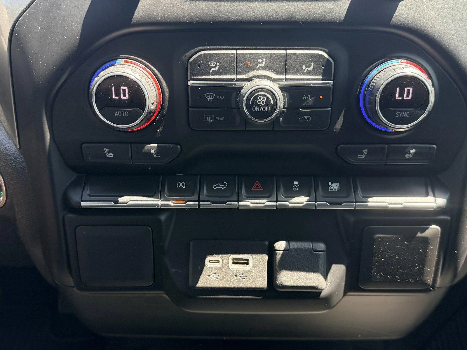 Used 2021 BLACK Chevrolet LT image 20