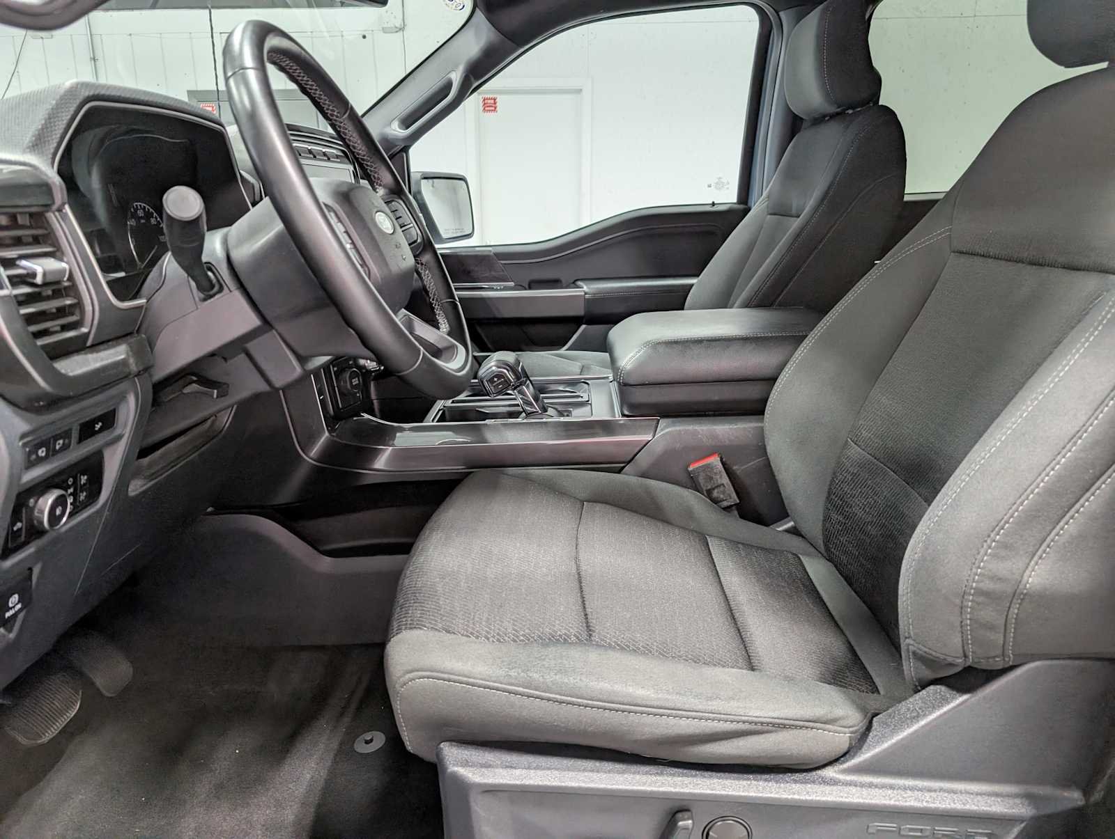 Used 2023 Area 51 Blue Ford XLT image 4
