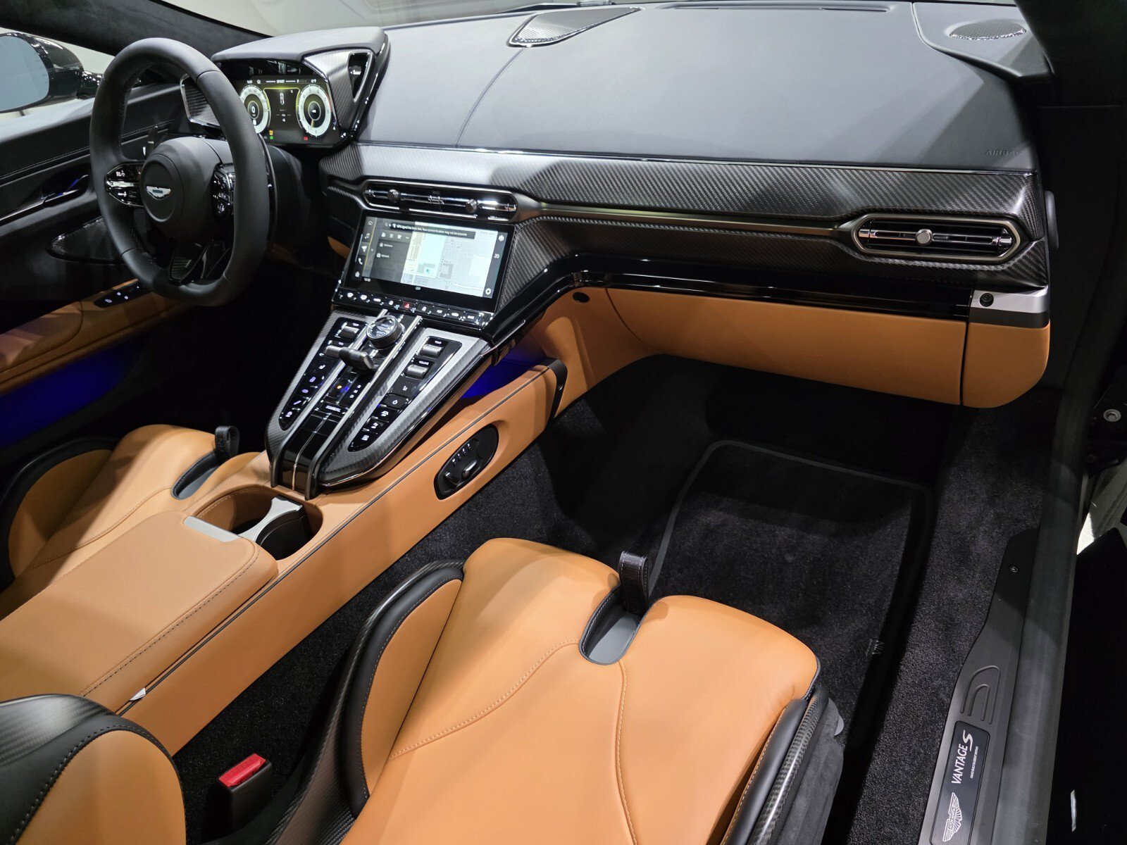 2026 Aston Martin Vantage Base - Photo 21