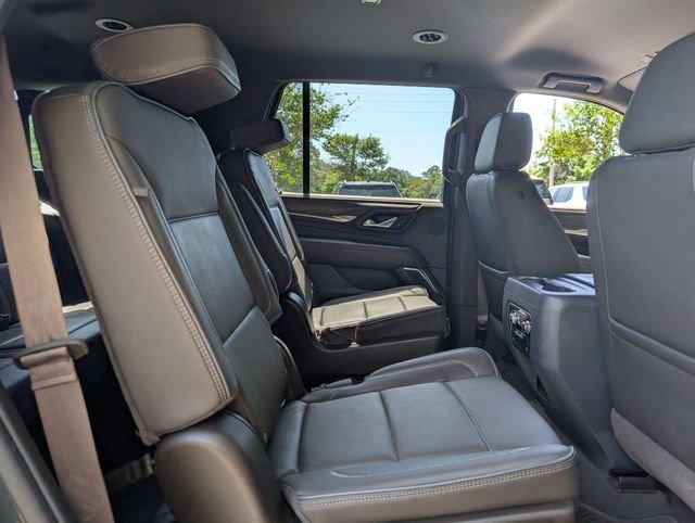 Used 2021 Green GMC Denali image 23