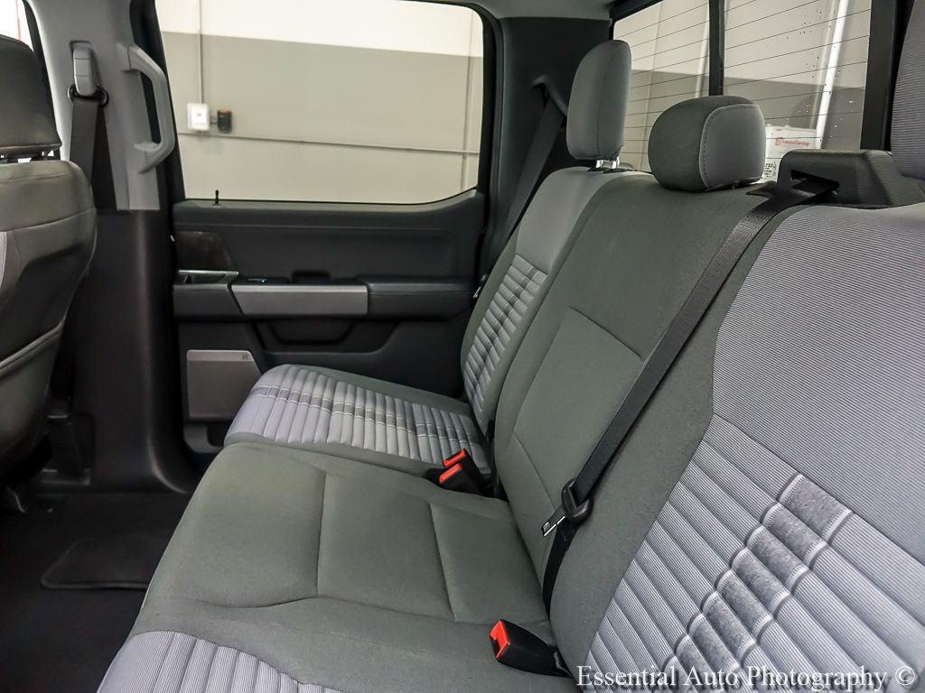Used 2023 Yellow Ford XLT image 13