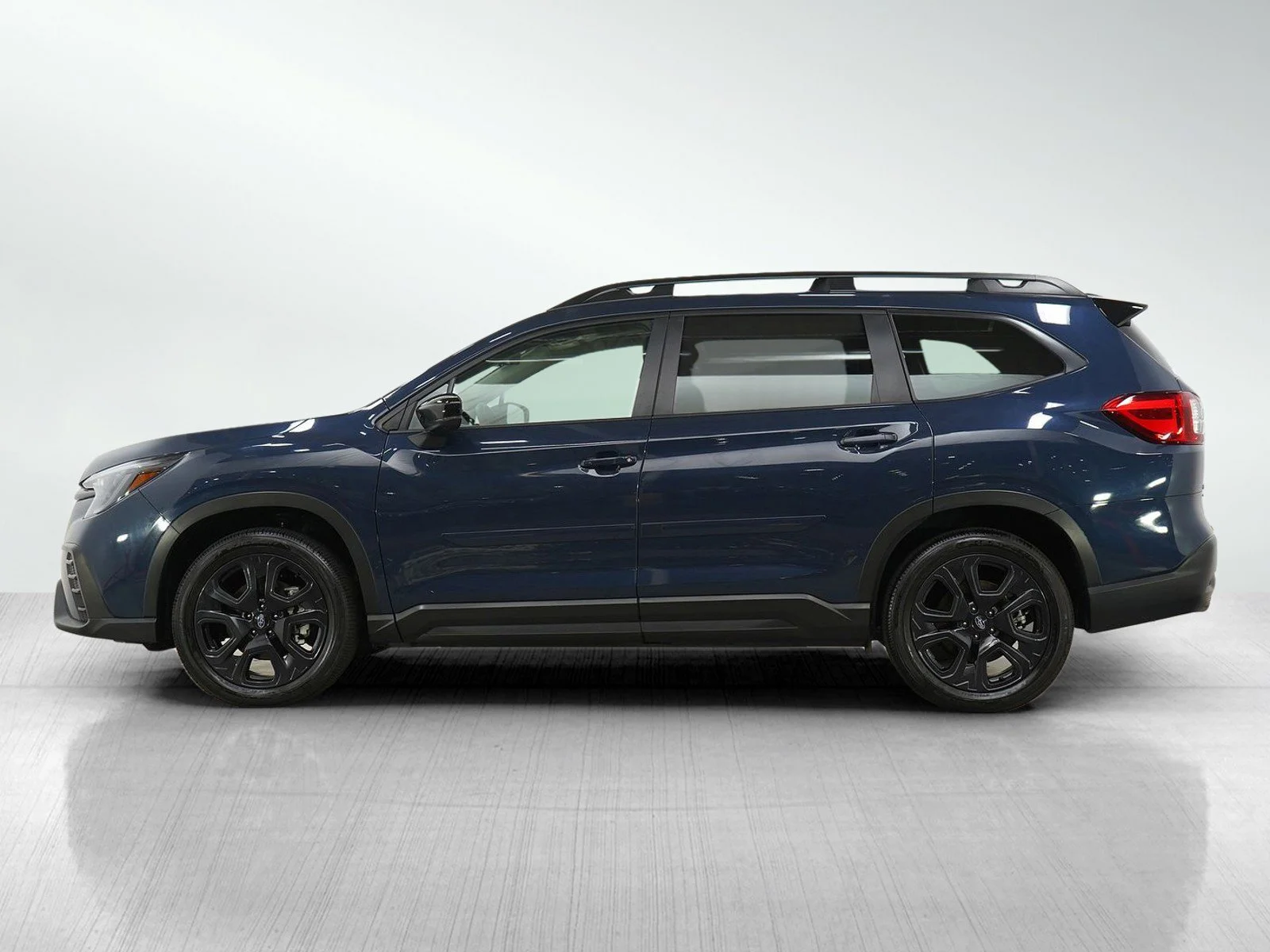 Used 2025 Subaru Ascent Onyx Edition-Touring with VIN 4S4WMAWD9S3418830 for sale in Burnsville, Minnesota