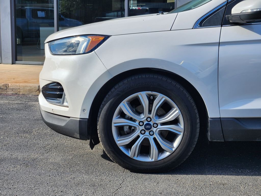 Used 2019 White Ford Titanium image 9