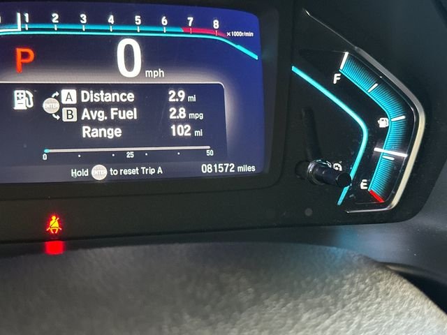 Used 2018 White Honda EX-L image 29