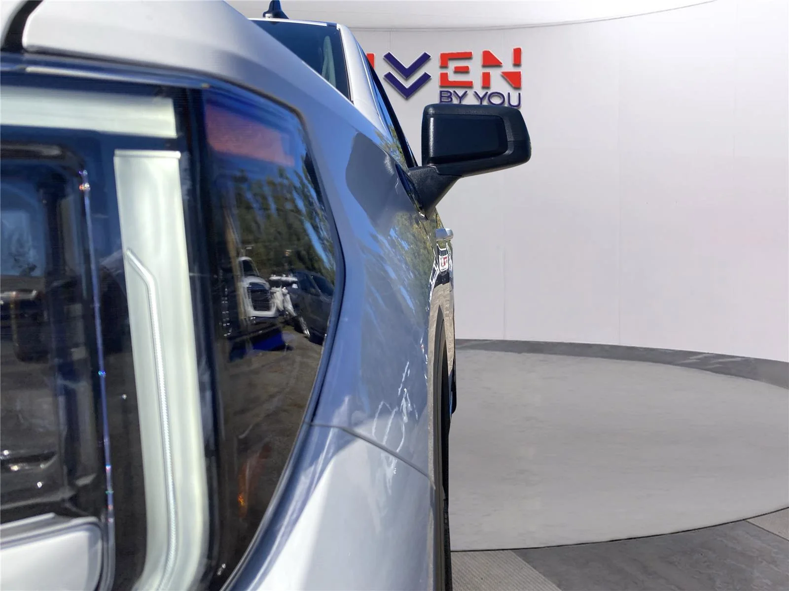 New 2026 Summit White GMC Elevation image 10