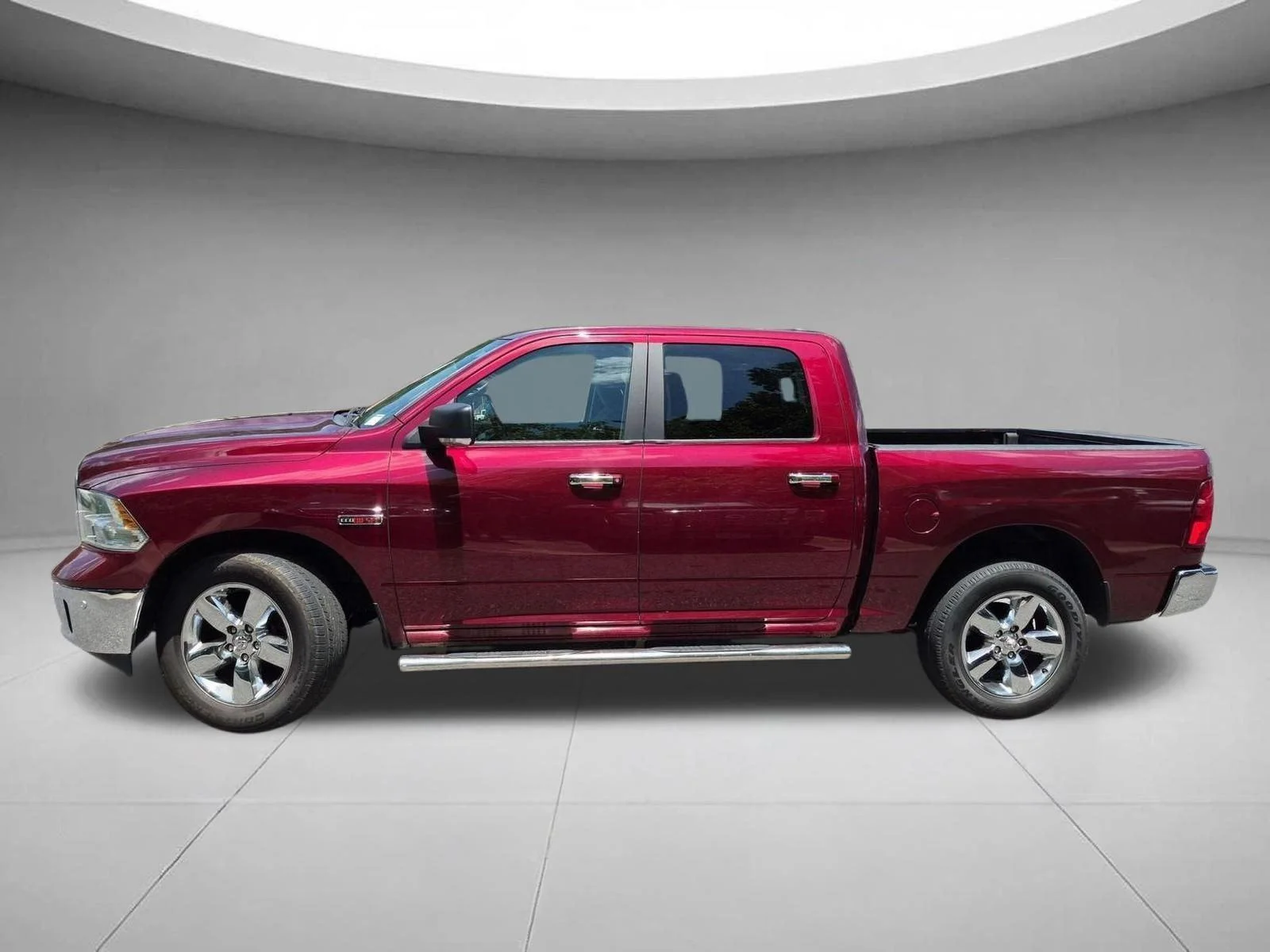 Used 2017 Delmonico Red Pearlcoat Ram Big Horn image 2