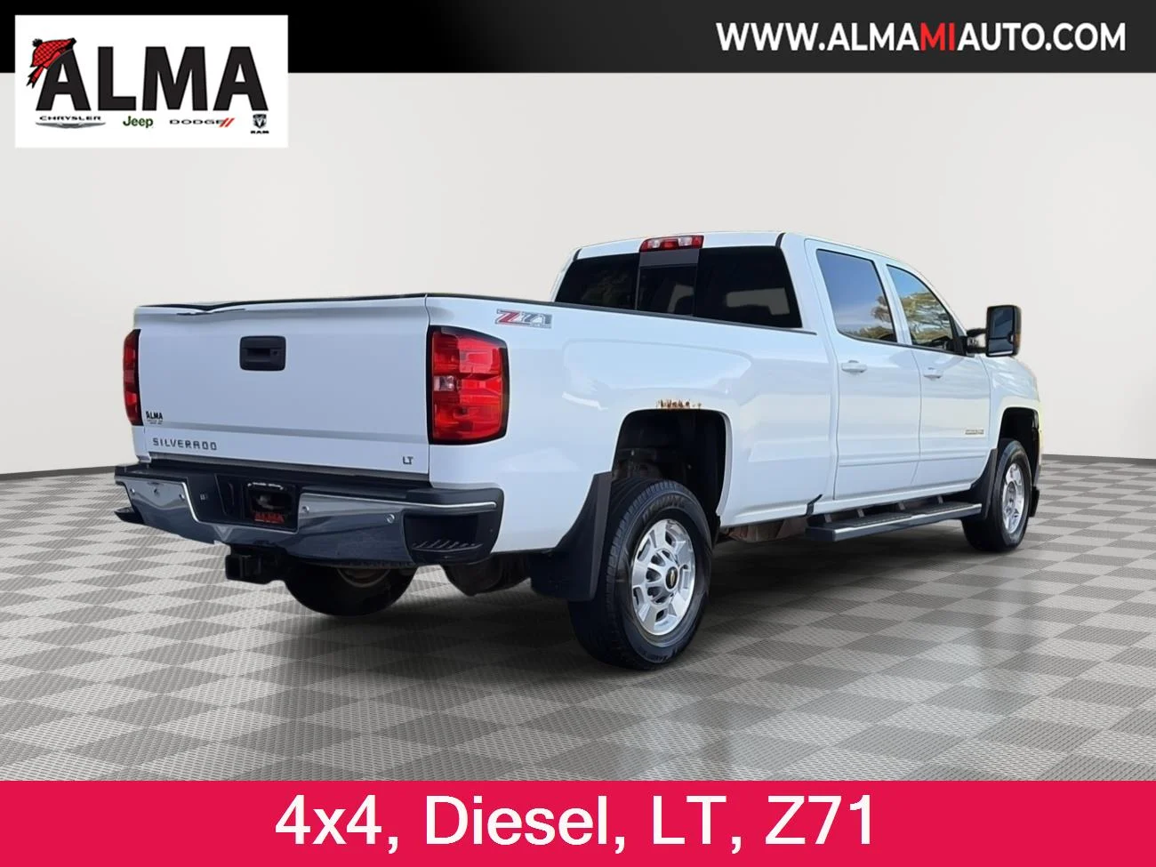 Used 2016 Summit White Chevrolet LT image 3