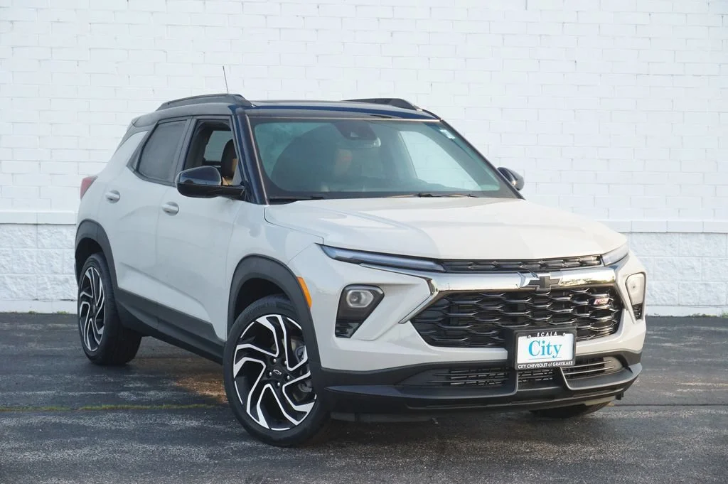 New 2026 White Sands Chevrolet RS image 2