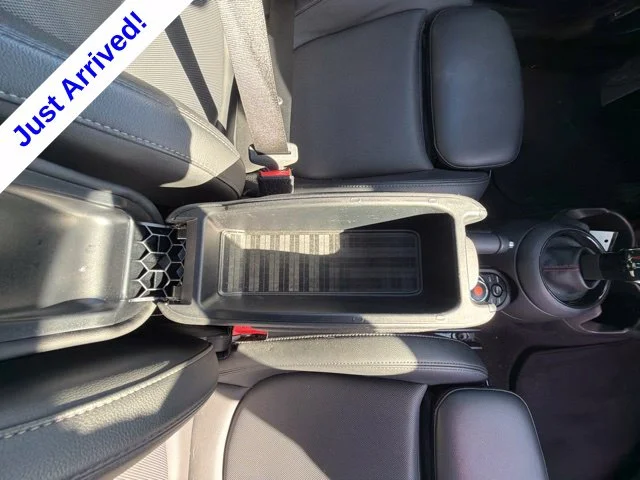 Used 2021  MINI Classic image 31