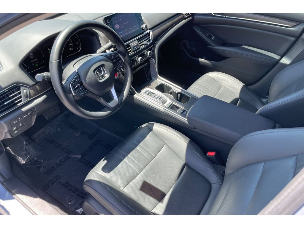 Used 2022 Sonic Gray Pearl Honda Touring image 9