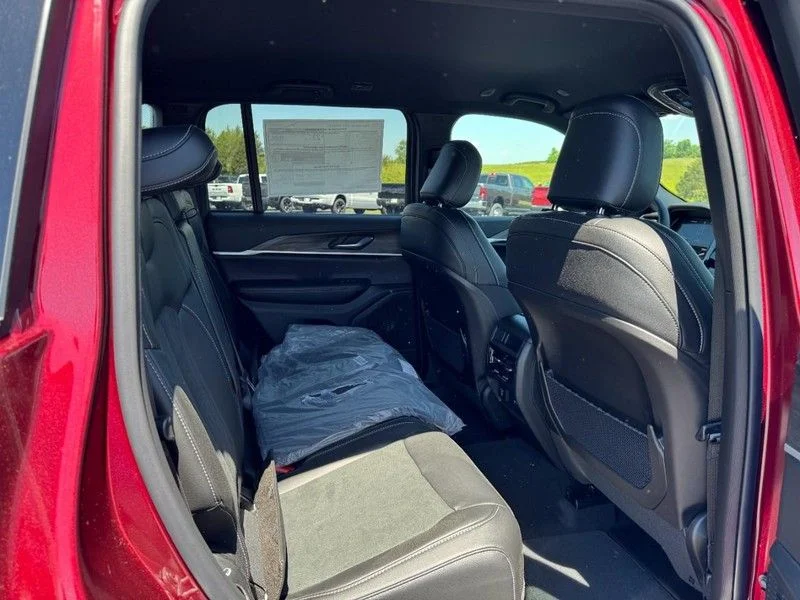 New 2026 Velvet Red Pearlcoat Jeep Altitude image 5