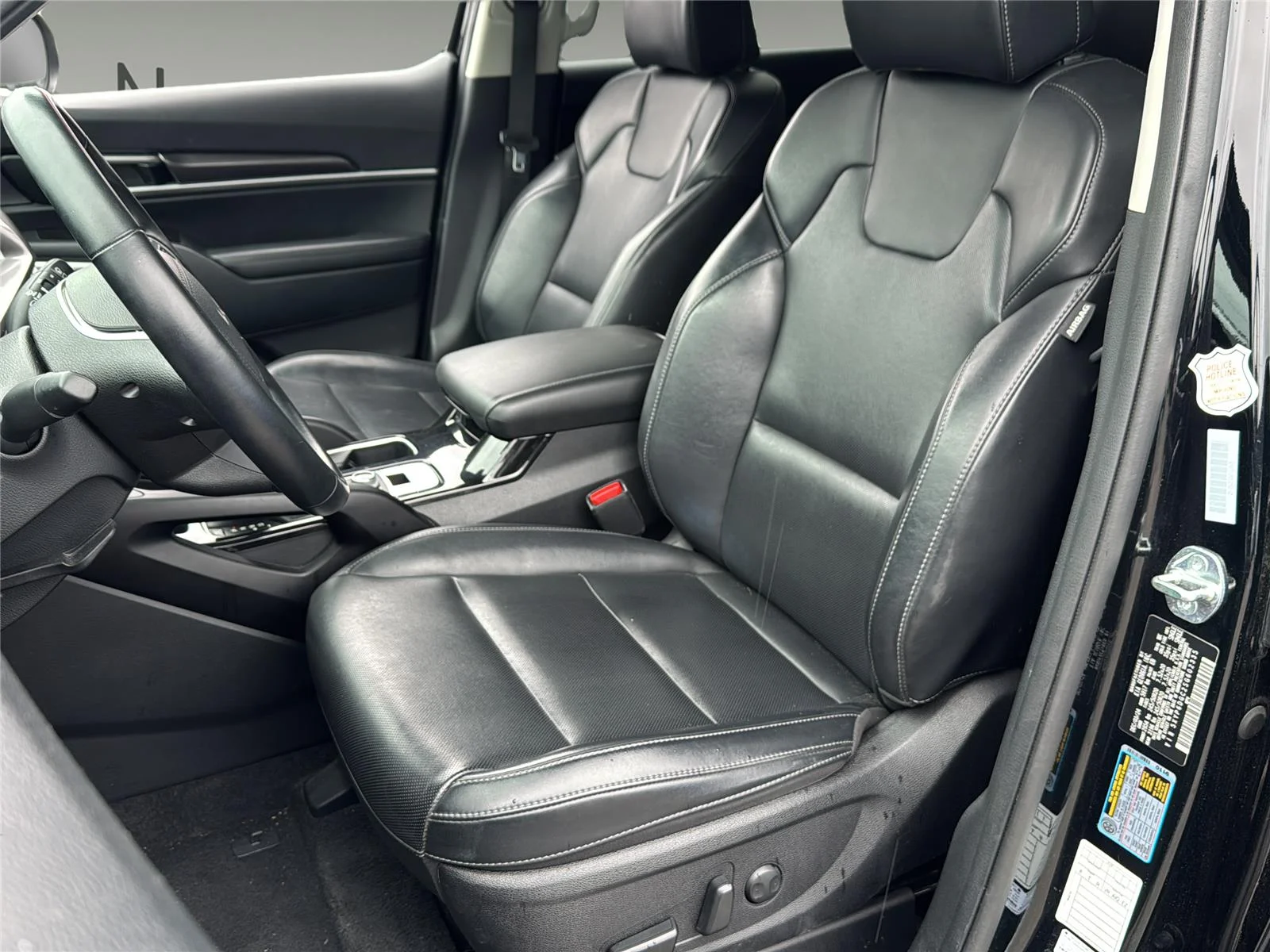Used 2025 Ebony Black Kia S image 11
