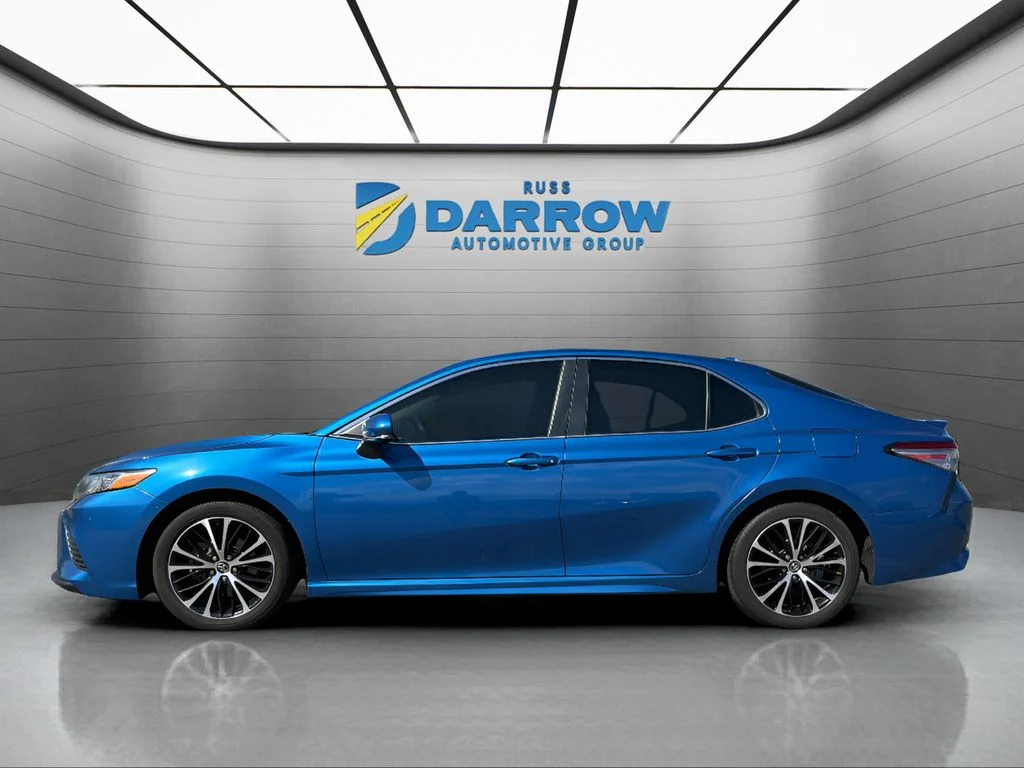 Used 2019 Blue Toyota SE image 2