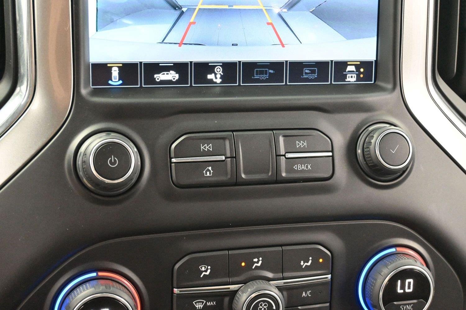 Used 2020 SILVER ICE METALLIC Chevrolet RST image 21