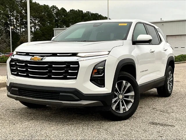 Used 2026 White Chevrolet LT image 3