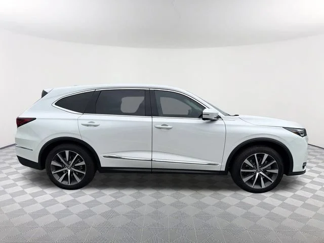 Used 2025 White Acura Technology Package image 4