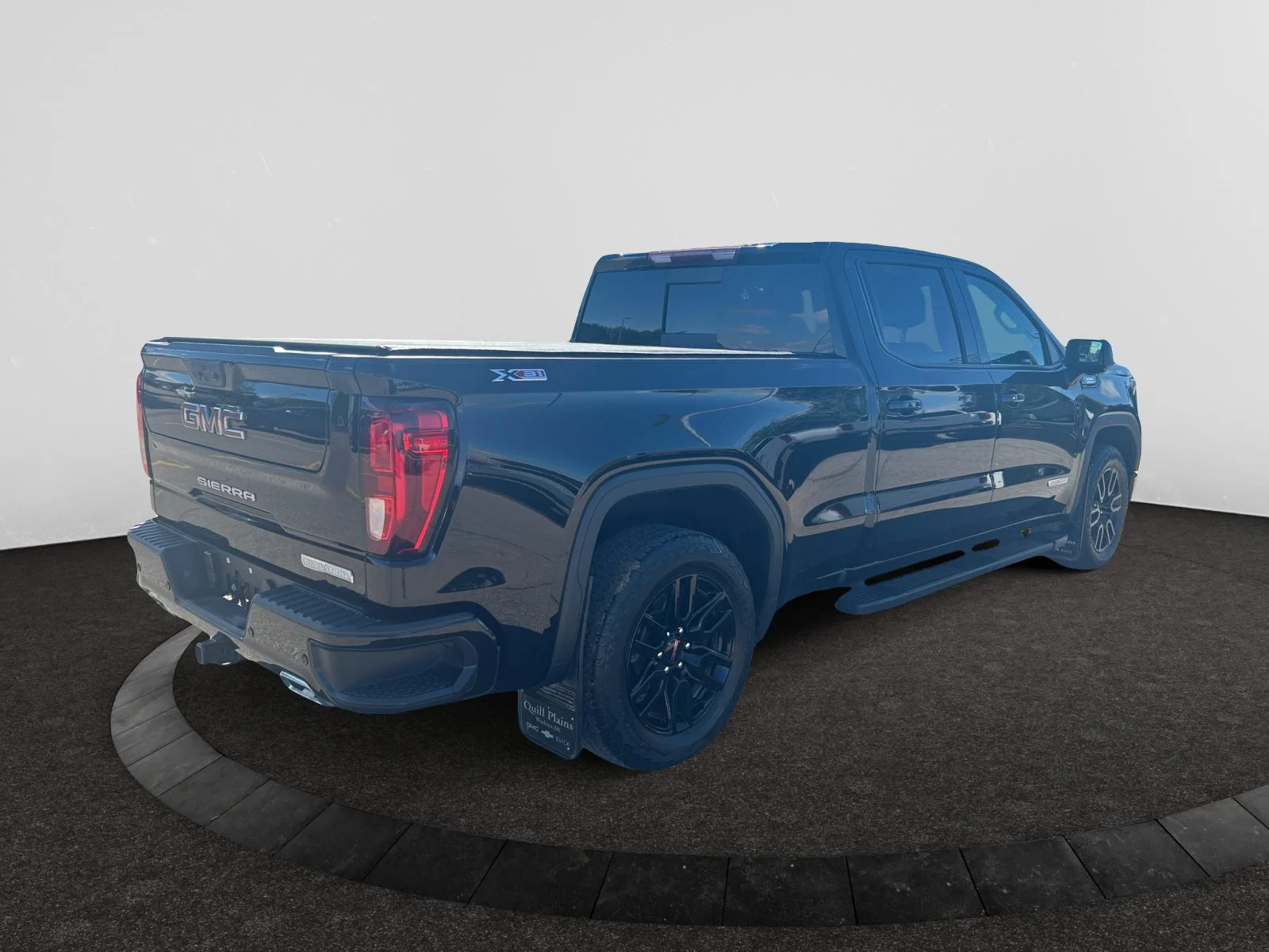 Used 2024 Black GMC Elevation Crew 3.0L Leather X31 Package 4x4 image 5